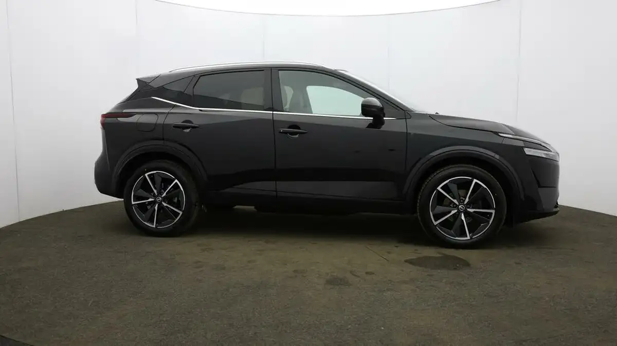 2022-nissan-qashqai-13-dig-t-tekna-140ps-big-48