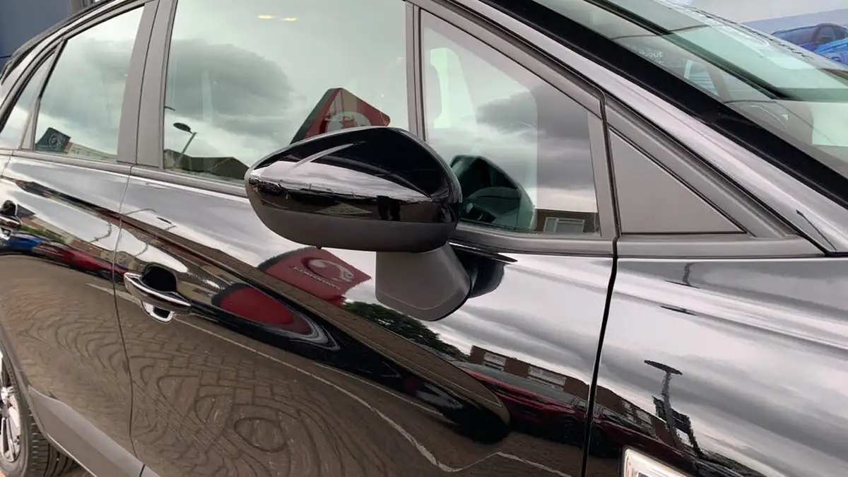 2022-vauxhall-crossland-12i-design-big-47