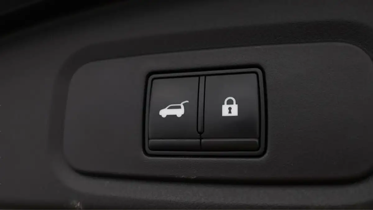 2022-nissan-qashqai-13-dig-t-tekna-140ps-big-20