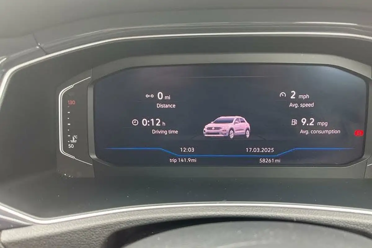 2019-volkswagen-t-roc-20tdi-sel-dsg-big-35