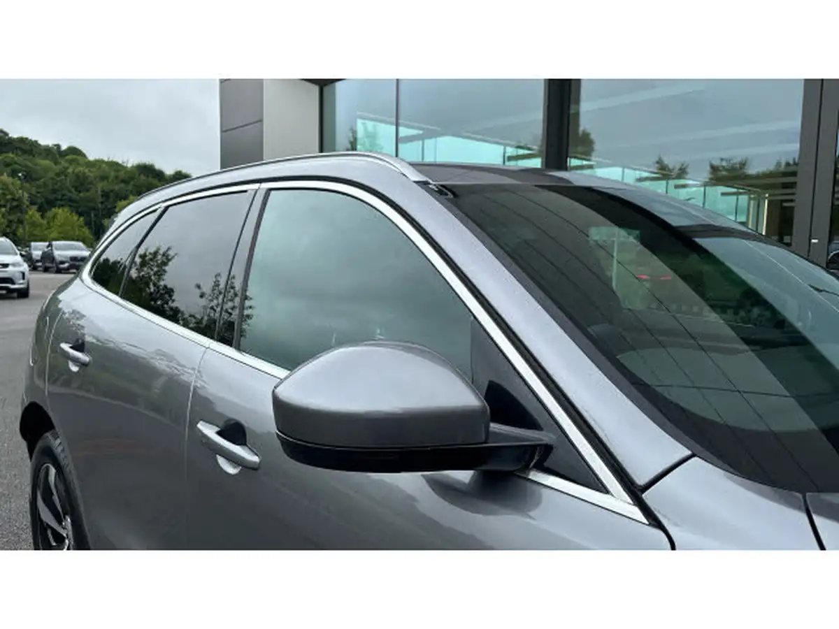 2024-jaguar-f-pace-20-d200-r-dynamic-s-big-11