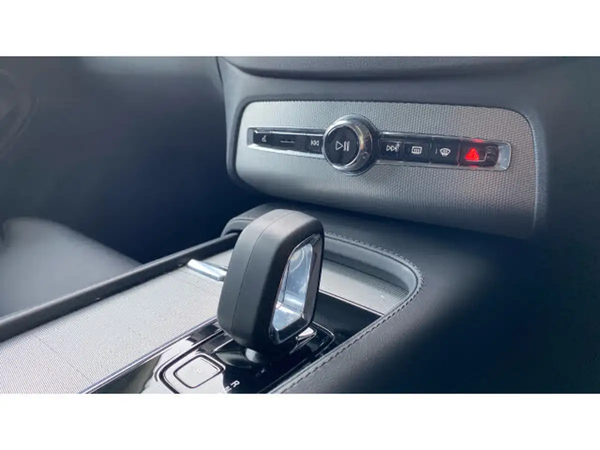 2023-volvo-xc90-20-b5-plus-big-13