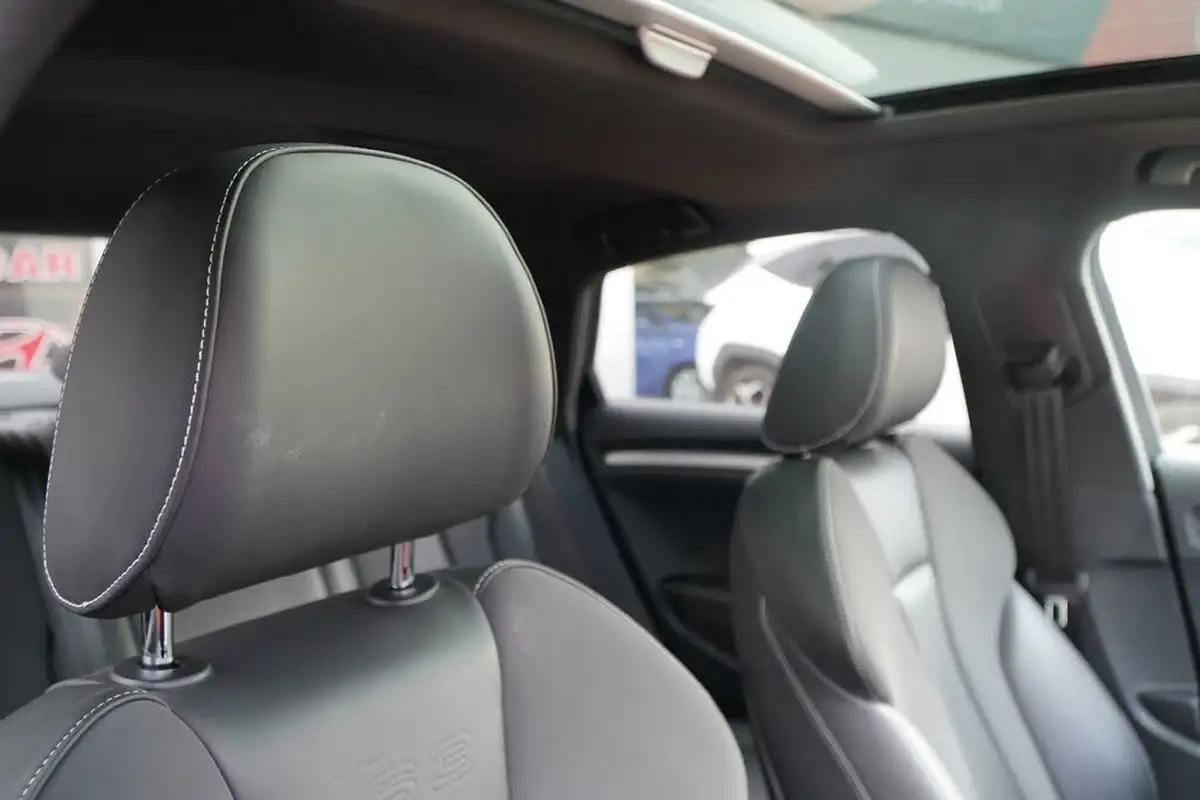 2015-audi-s3-20-tfsi-saloon-4d-s-tronic-big-16