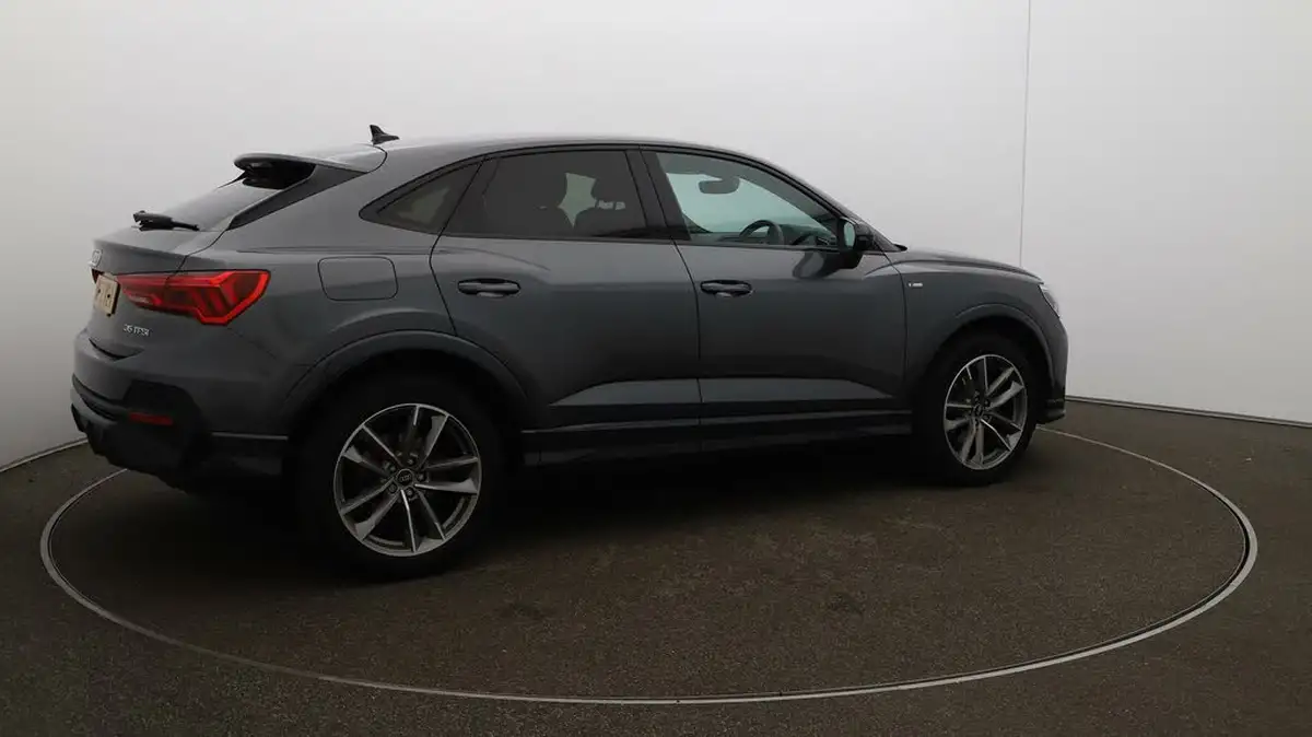 2022-audi-q3-15-35-tfsi-black-edition-cod-sportback-s-tronic-big-50