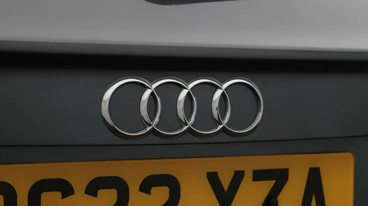 2022-audi-q3-15-35-tfsi-black-edition-cod-sportback-s-tronic-big-22