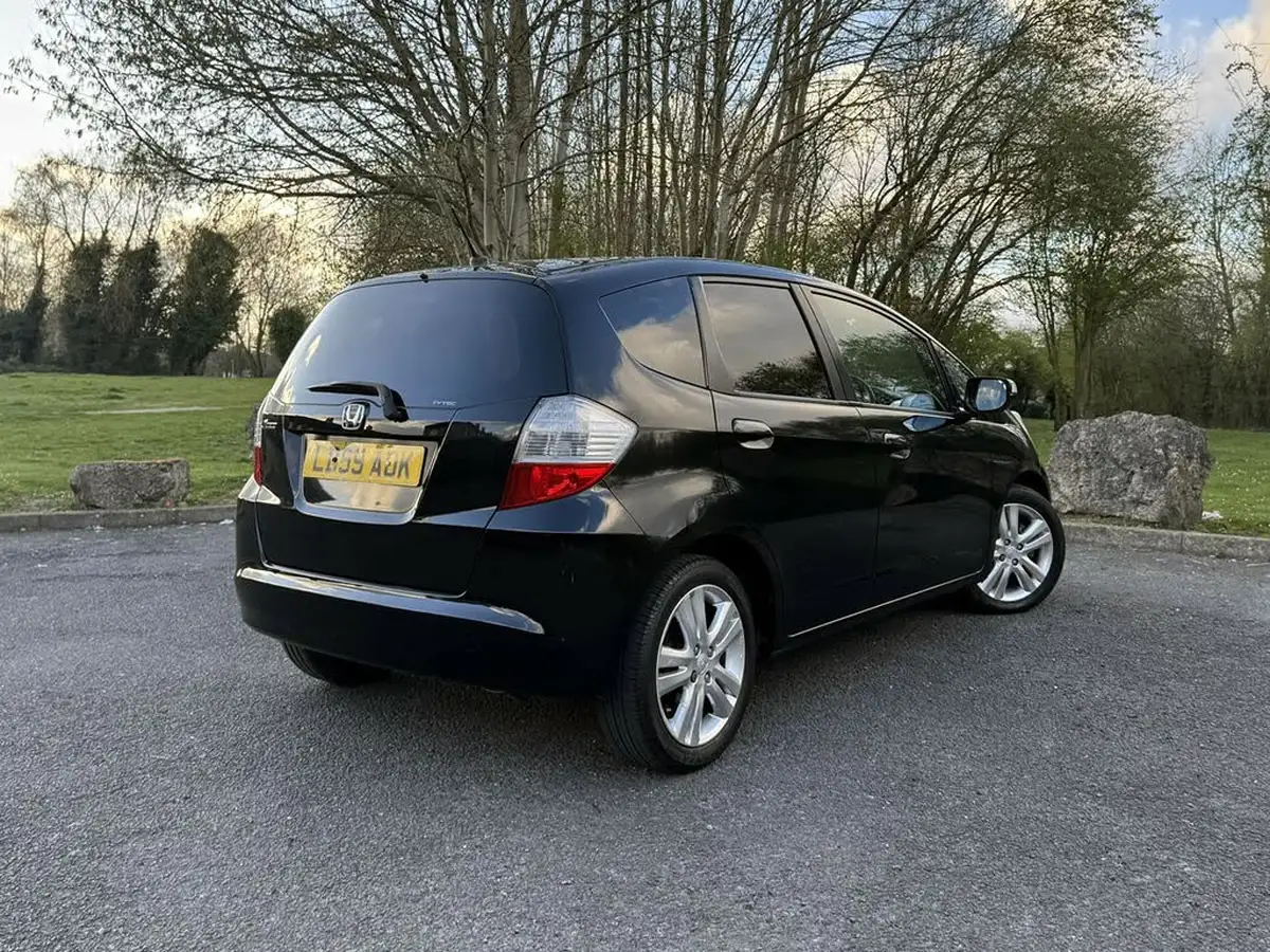 2009-honda-jazz-14-ex-big-10