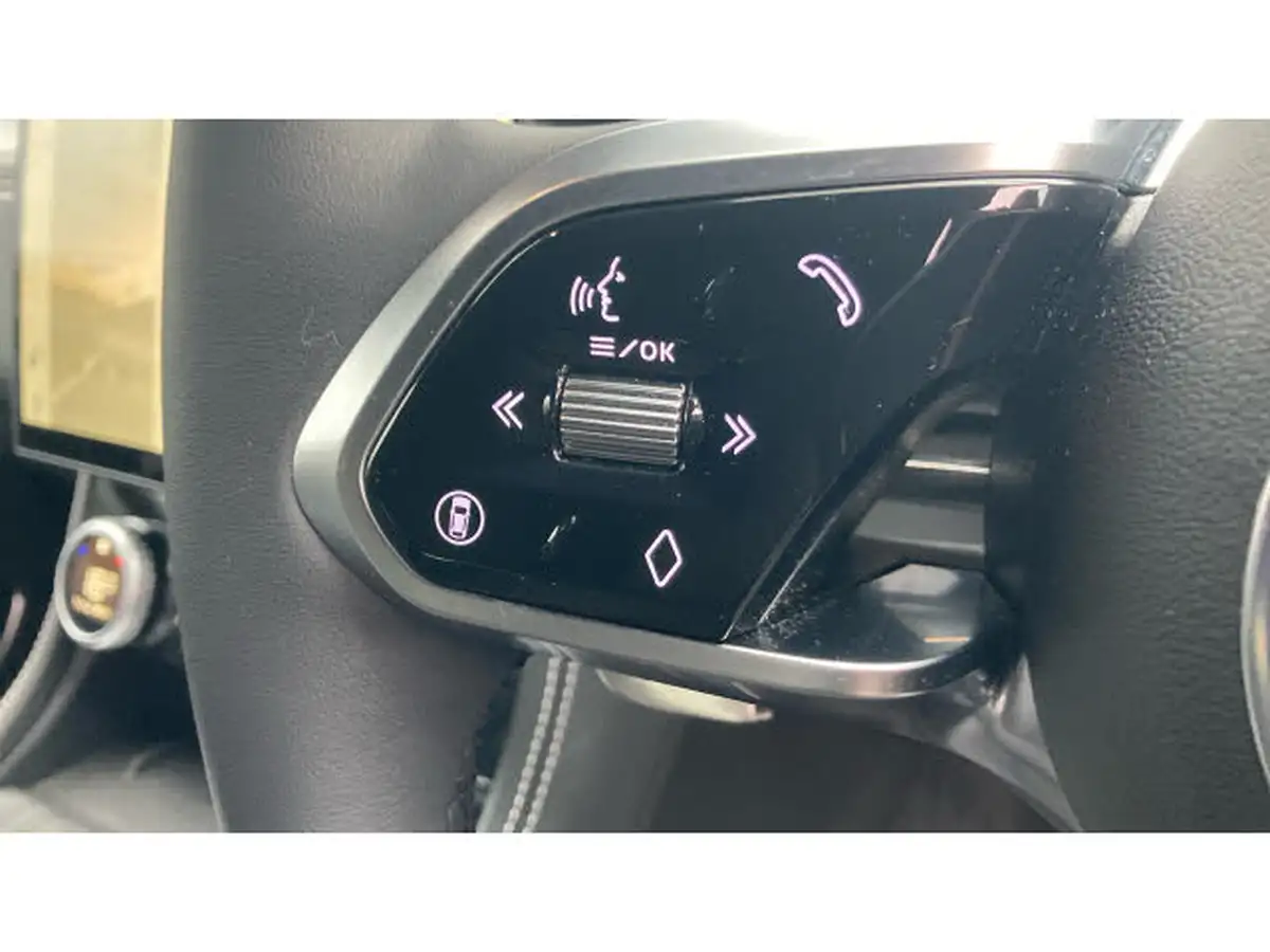 2024-jaguar-f-pace-20-d200-r-dynamic-s-big-29