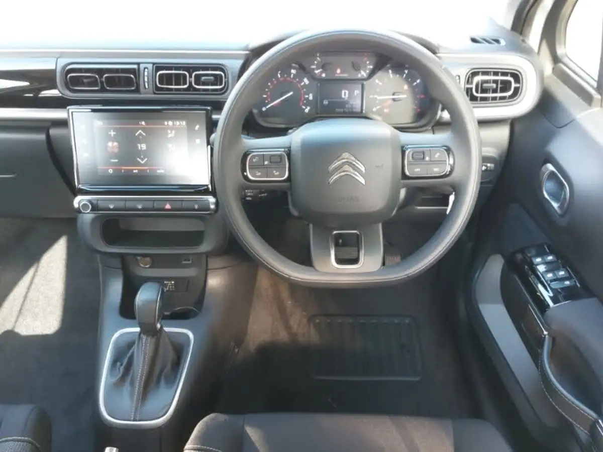 2023-citroen-c3-12-puretech-plus-110ps-eat6-big-6