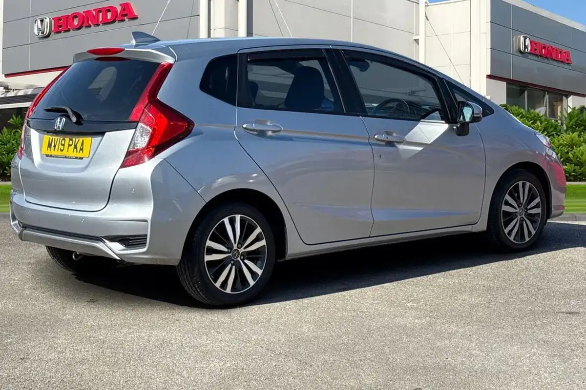 2019-honda-jazz-13-i-vtec-ex-cvt-big-7