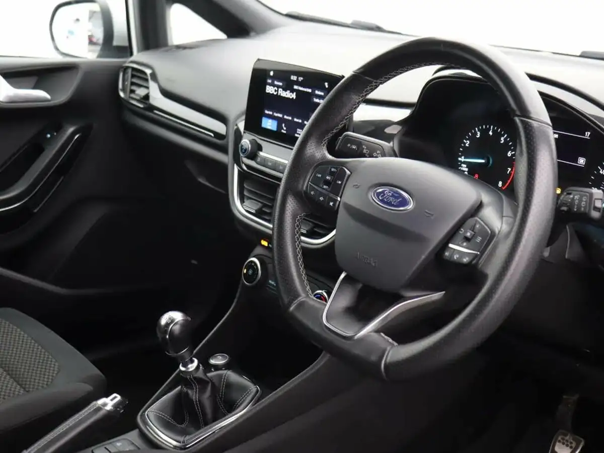2018-ford-fiesta-10t-st-line-100ps-3d-big-5