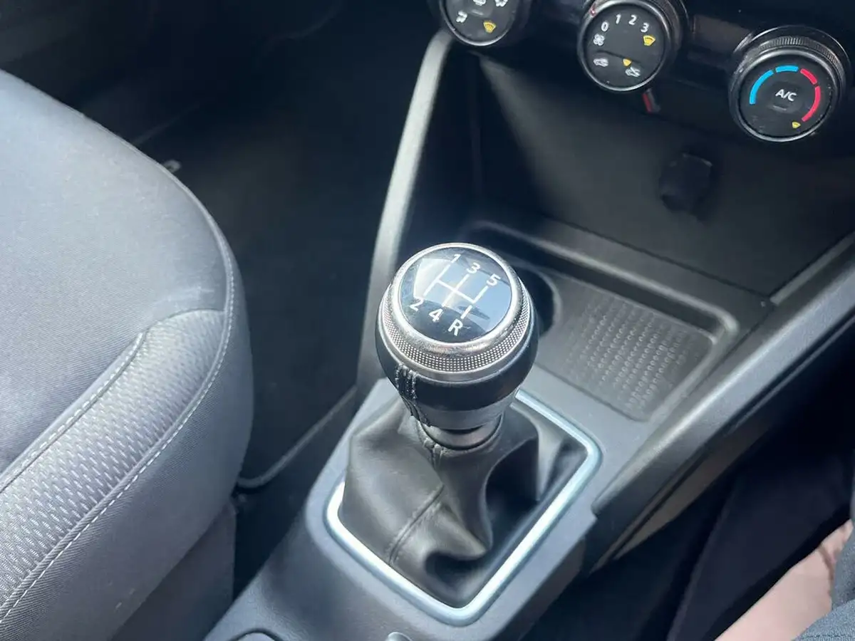 2020-dacia-duster-10-tce-comfort-100bhp-ss-big-11