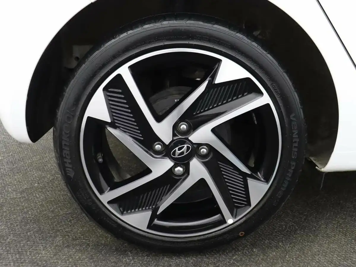 2021-hyundai-i10-10-premium-big-5