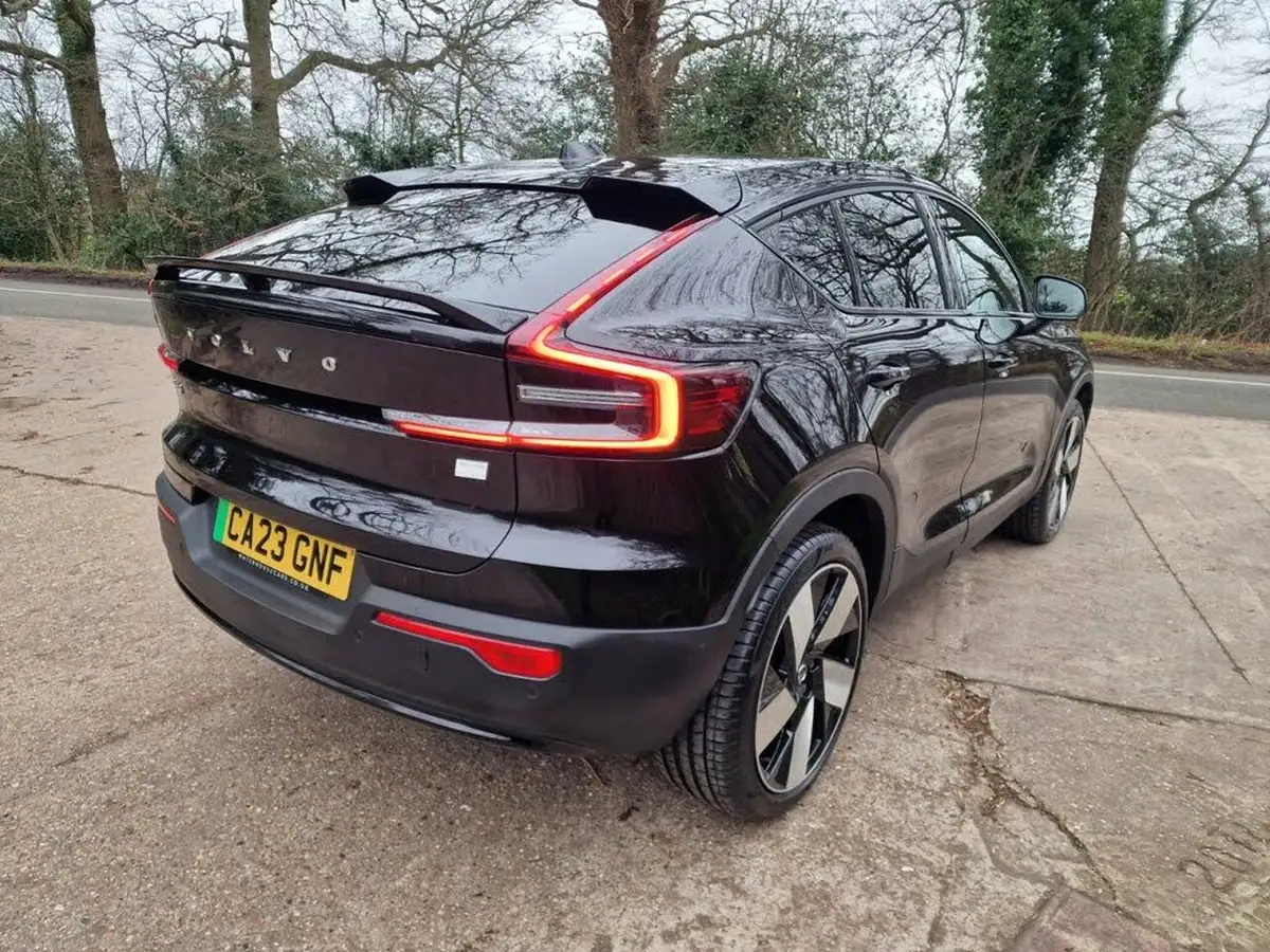 2023-volvo-c40-e-recharge-ultimate-228bhp-big-13