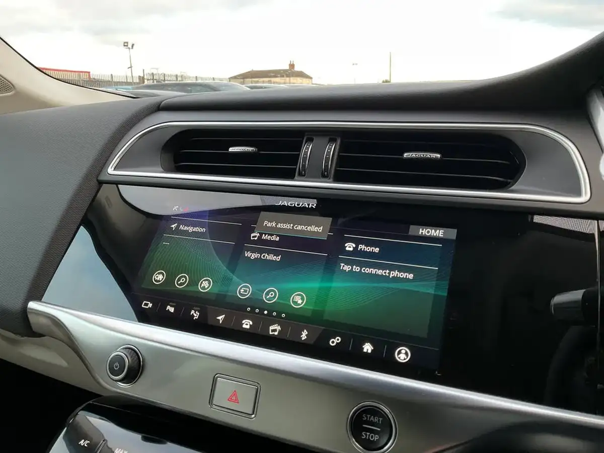 2019-jaguar-i-pace-ev400-se-big-39