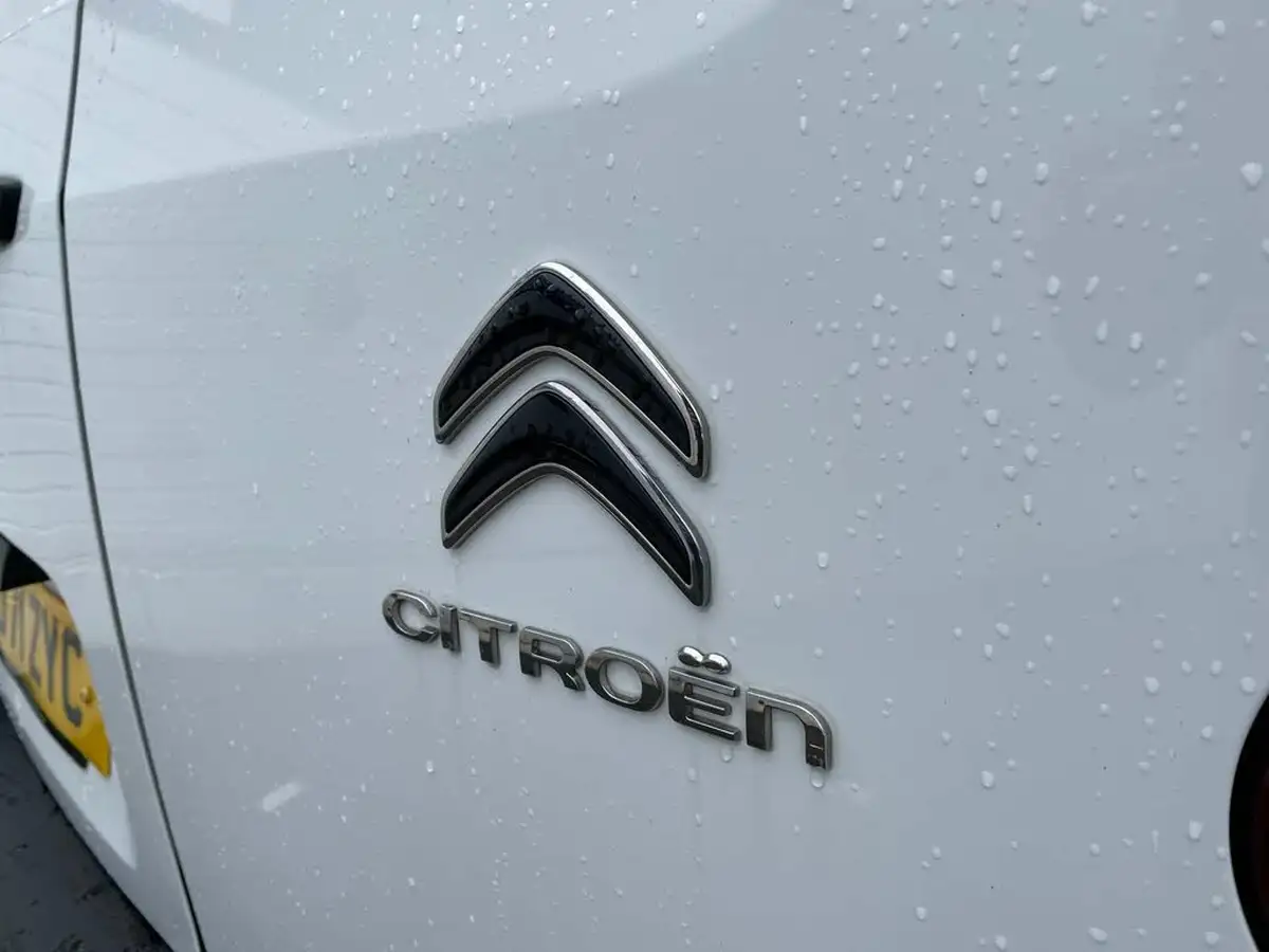 2021-citroen-berlingo-15bluehdi-650-enterprise-pro-big-41