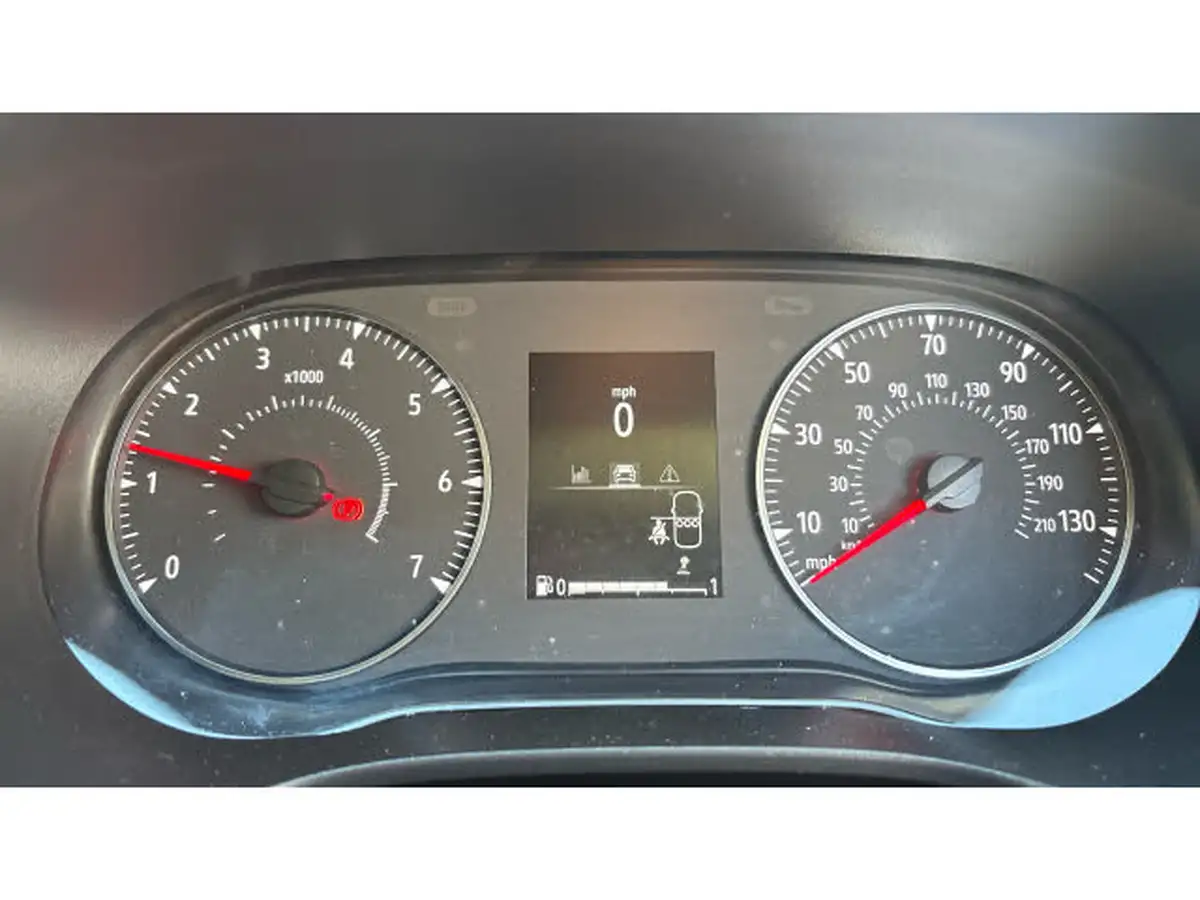 2023-dacia-sandero-stepway-10-tce-prestige-100bhp-bi-fuel-big-17