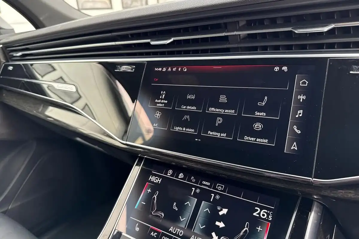 2022-audi-q7-30-55-tfsi-black-edition-big-44