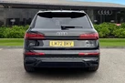 2022-audi-q7-30-55-tfsi-black-edition-small-3
