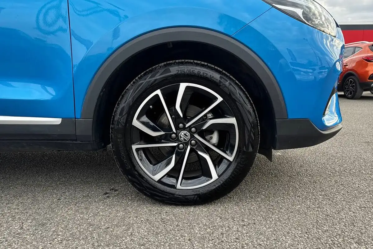 2024-mg-zs-suv-15-vti-tech-exclusive-big-16