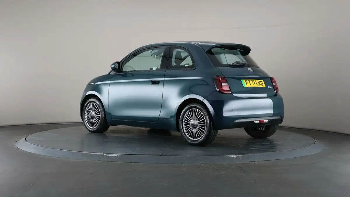 2022-fiat-500-e-icon-117bhp-big-5