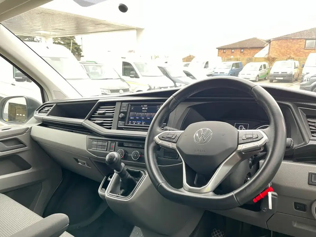 2023-volkswagen-transporter-20tdi-t30-startline-bmt-lwb-110pseu6d-big-4