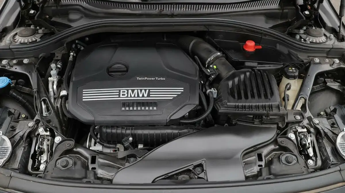 2022-bmw-2-series-15-218i-sport-lcp-coupe-4d-dct-big-19