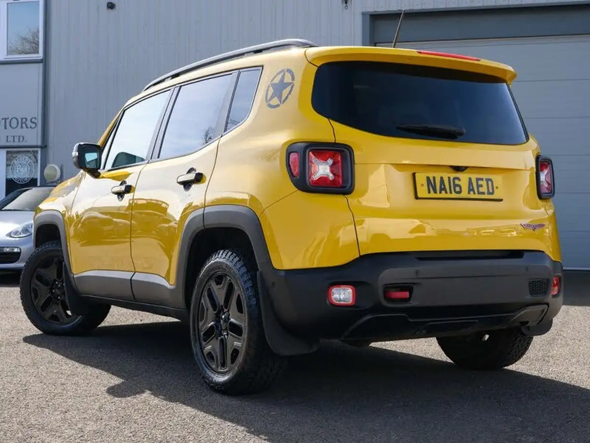 2016-jeep-renegade-20multijet-ii-trailhawk-big-5