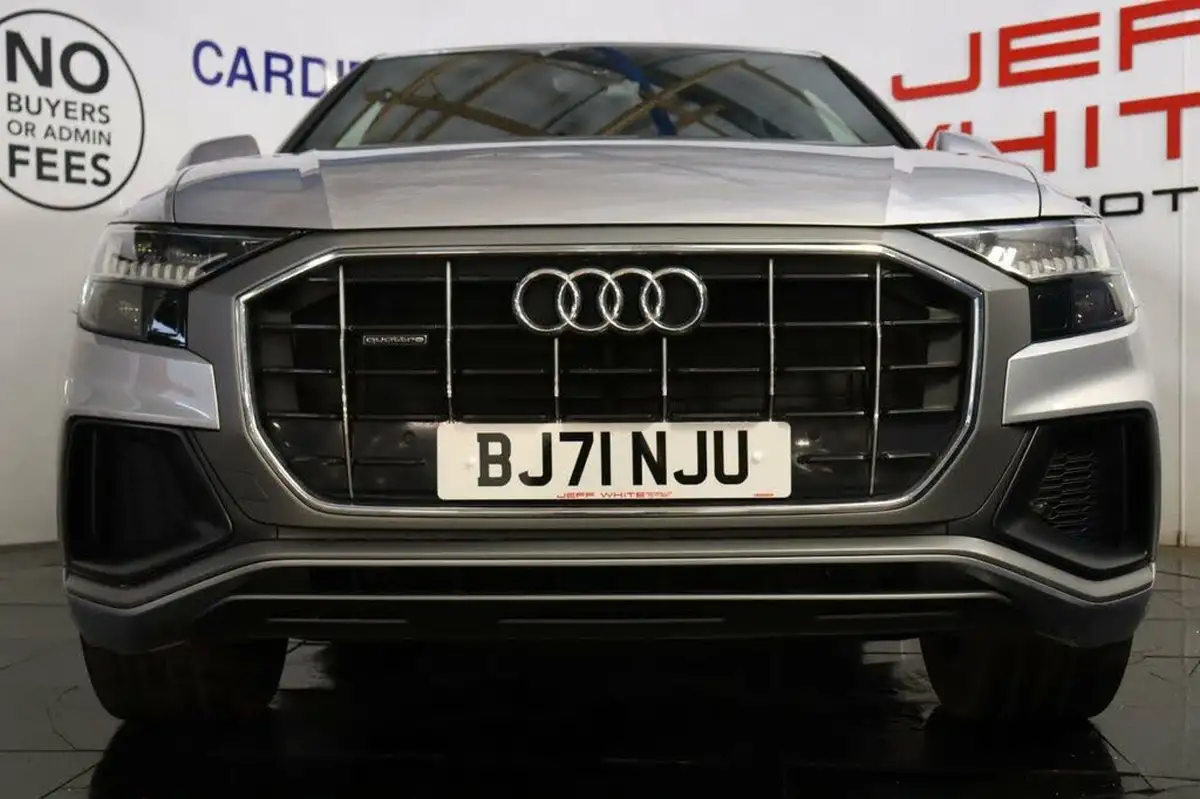 2021-audi-q8-30-50-tdi-s-line-big-10
