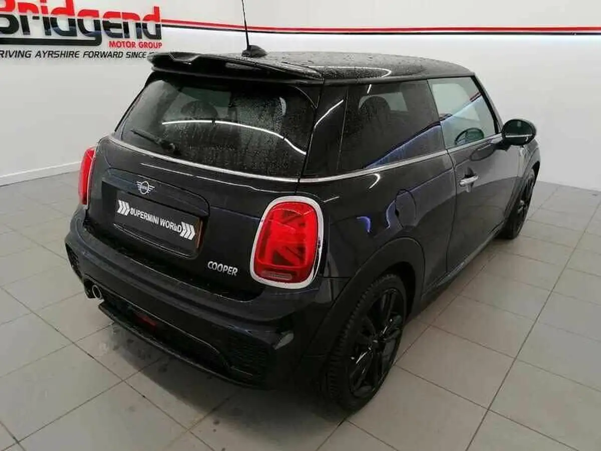 2019-mini-cooper-15-cooper-sport-hatchback-3d-big-2