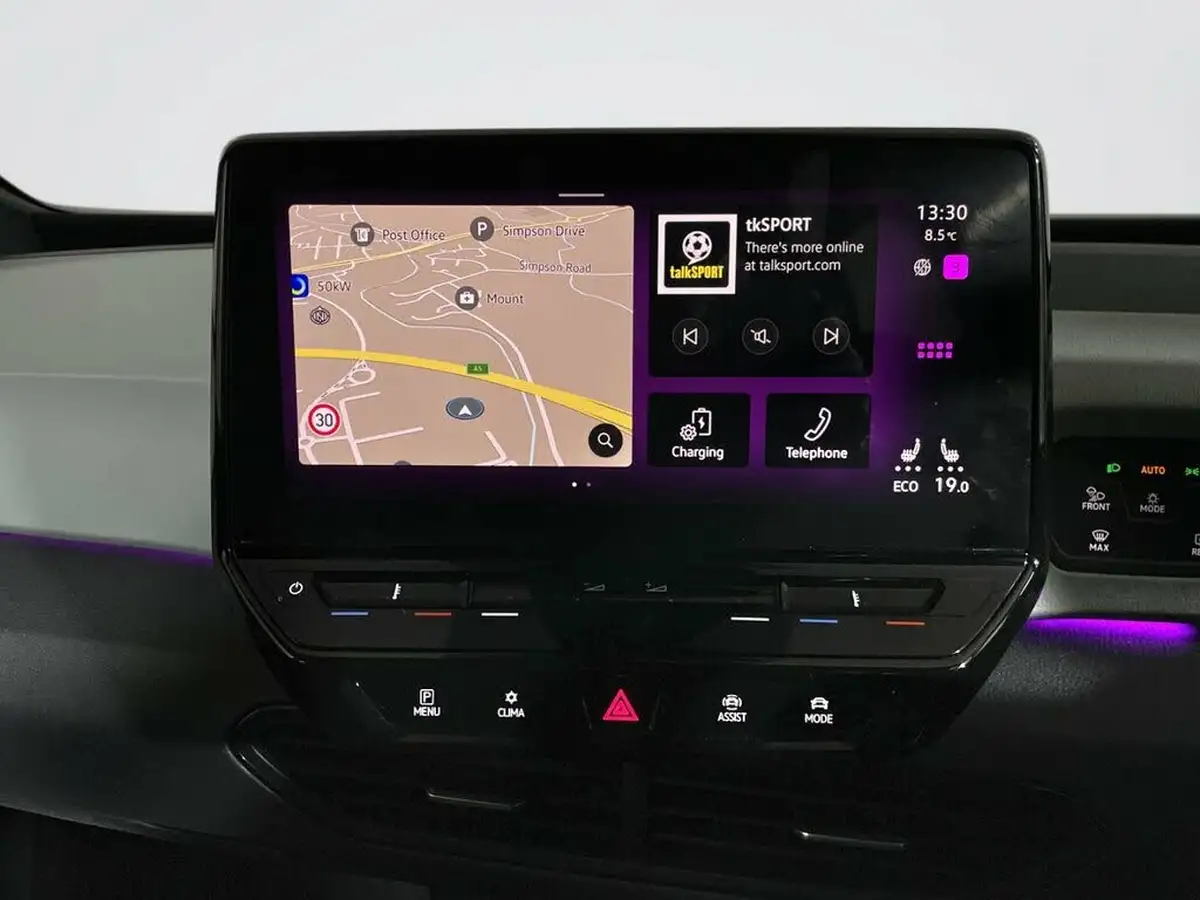 2020-volkswagen-id3-e-first-edition-big-19
