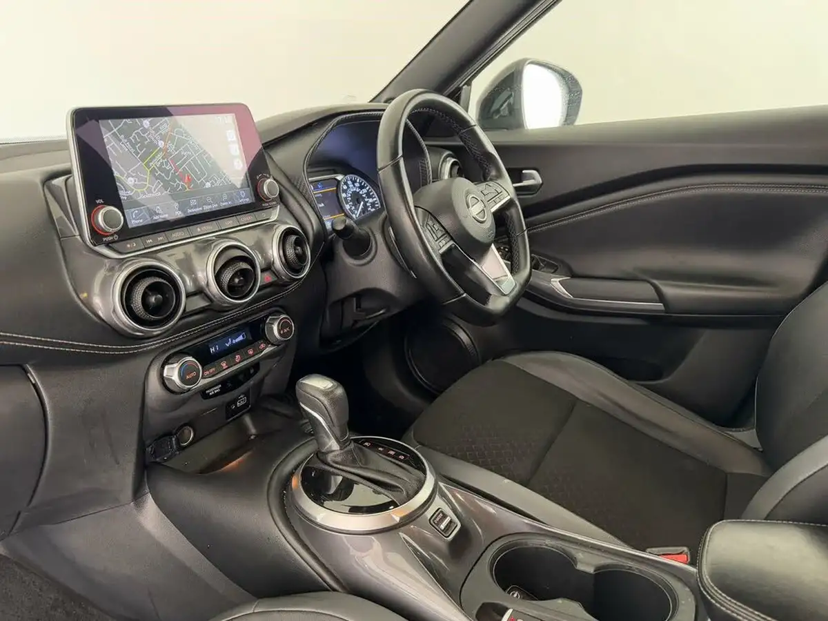 2023-nissan-juke-10-dig-t-n-connecta-dct-big-13