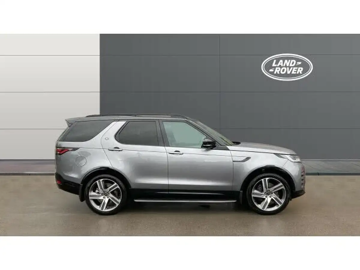 2024-land-rover-discovery-30-d350-dynamic-hse-big-4