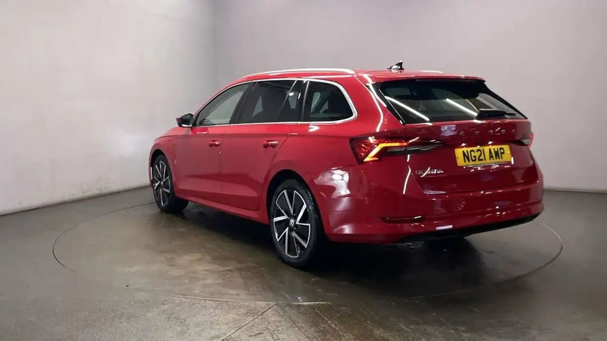 2021-skoda-octavia-14-tsi-se-l-estate-big-5