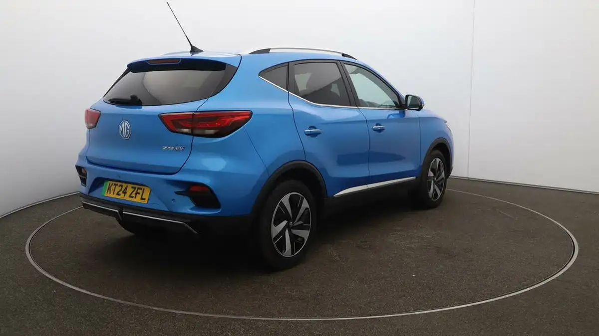 2024-mg-zs-suv-e-trophy-connect-ev-156ps-long-range-big-44