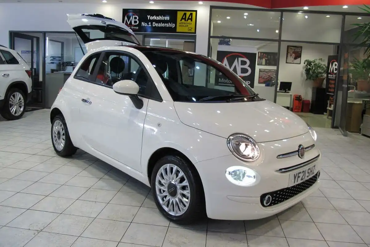 2021-fiat-500-10-lounge-big-45