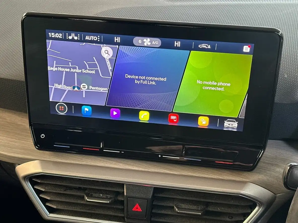 2021-seat-leon-15-etsi-xcellence-lux-estate-big-22