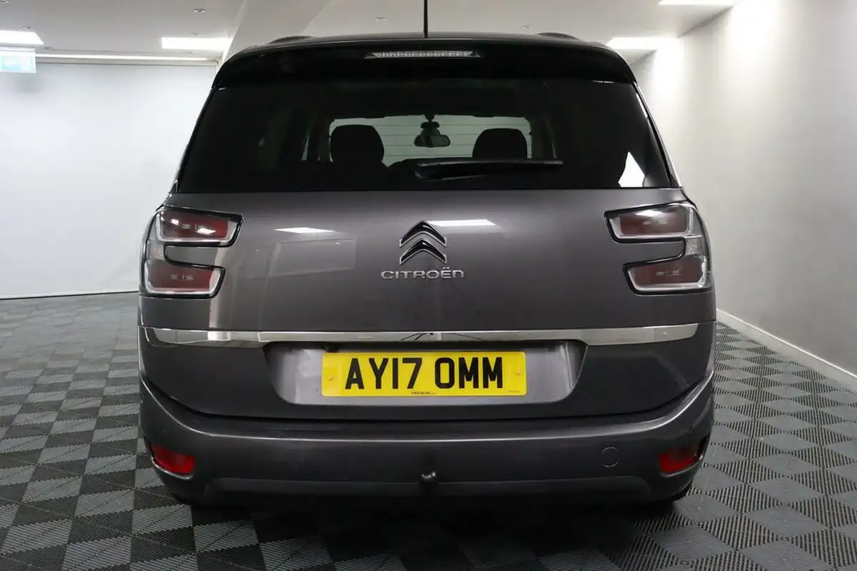 2017-citroen-grand-c4-picasso-16bluehdi-flair-eat6-big-7