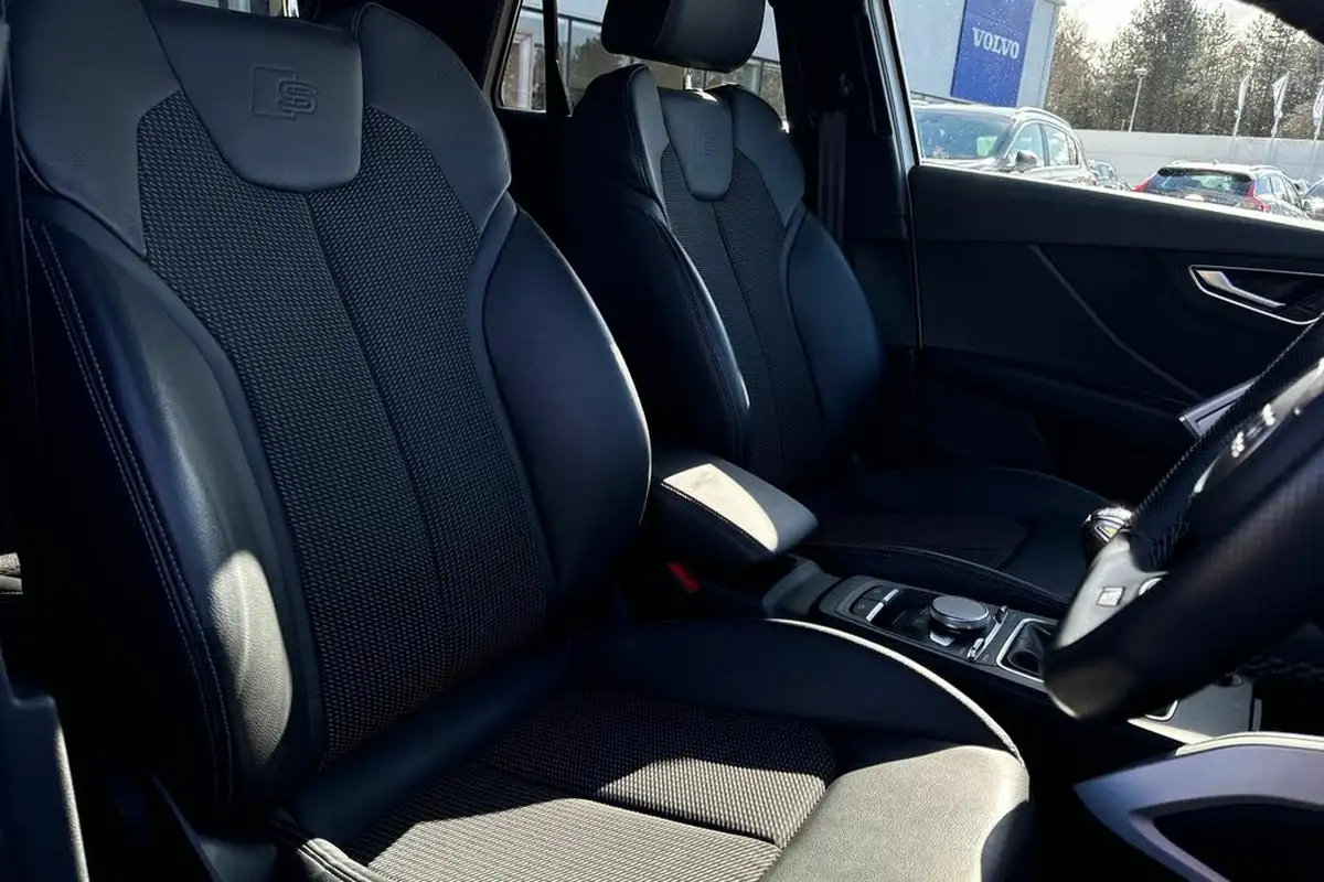 2021-audi-q2-15-35-tfsi-black-edition-big-39