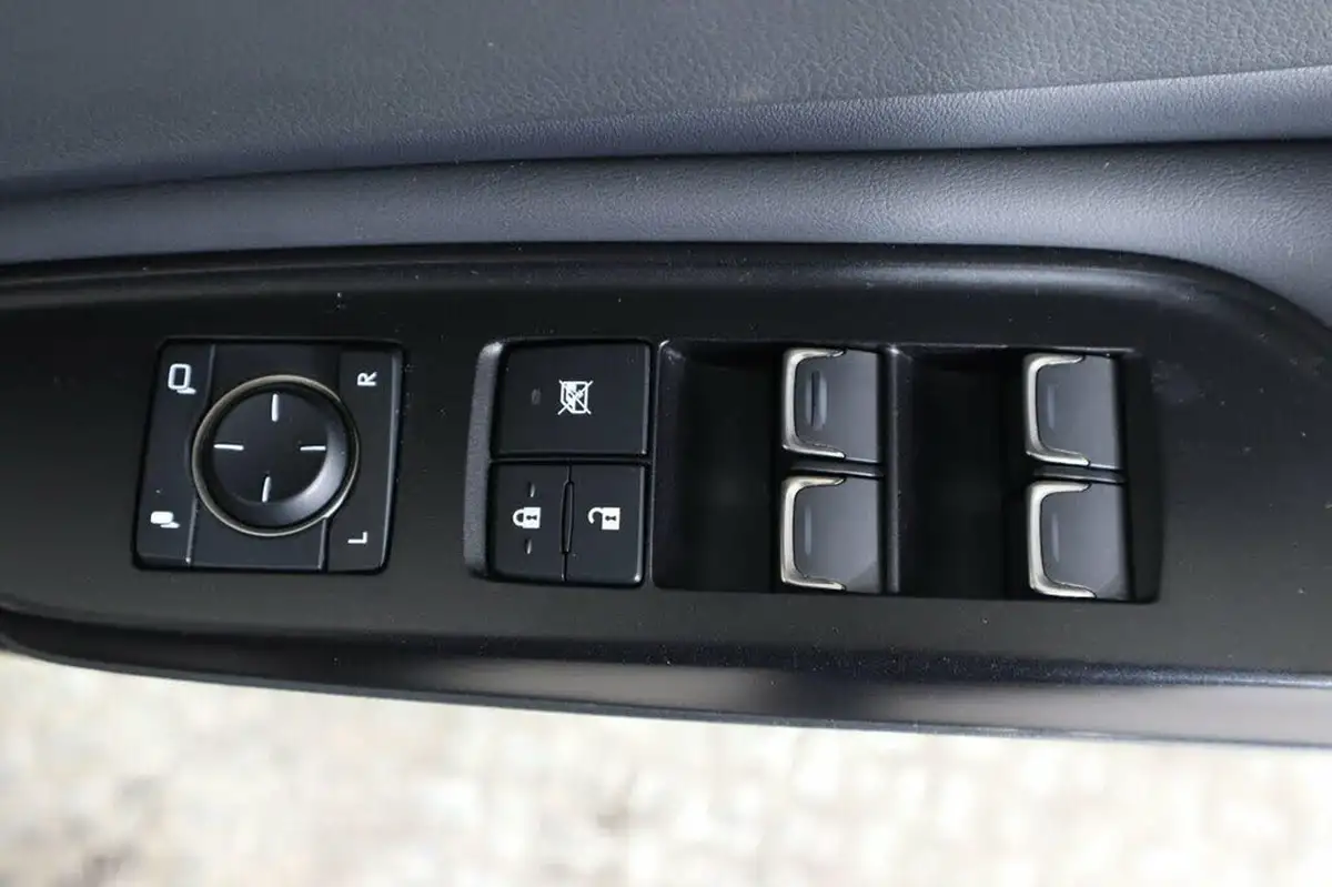 2021-lexus-es-300h-25-es-218bhp-without-navigation-big-26