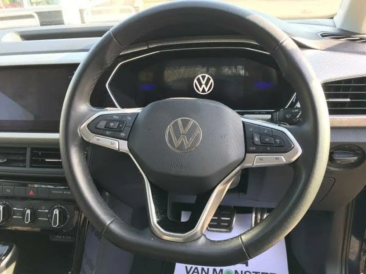 2024-volkswagen-t-cross-10-tsi-move-110ps-dsg-big-15