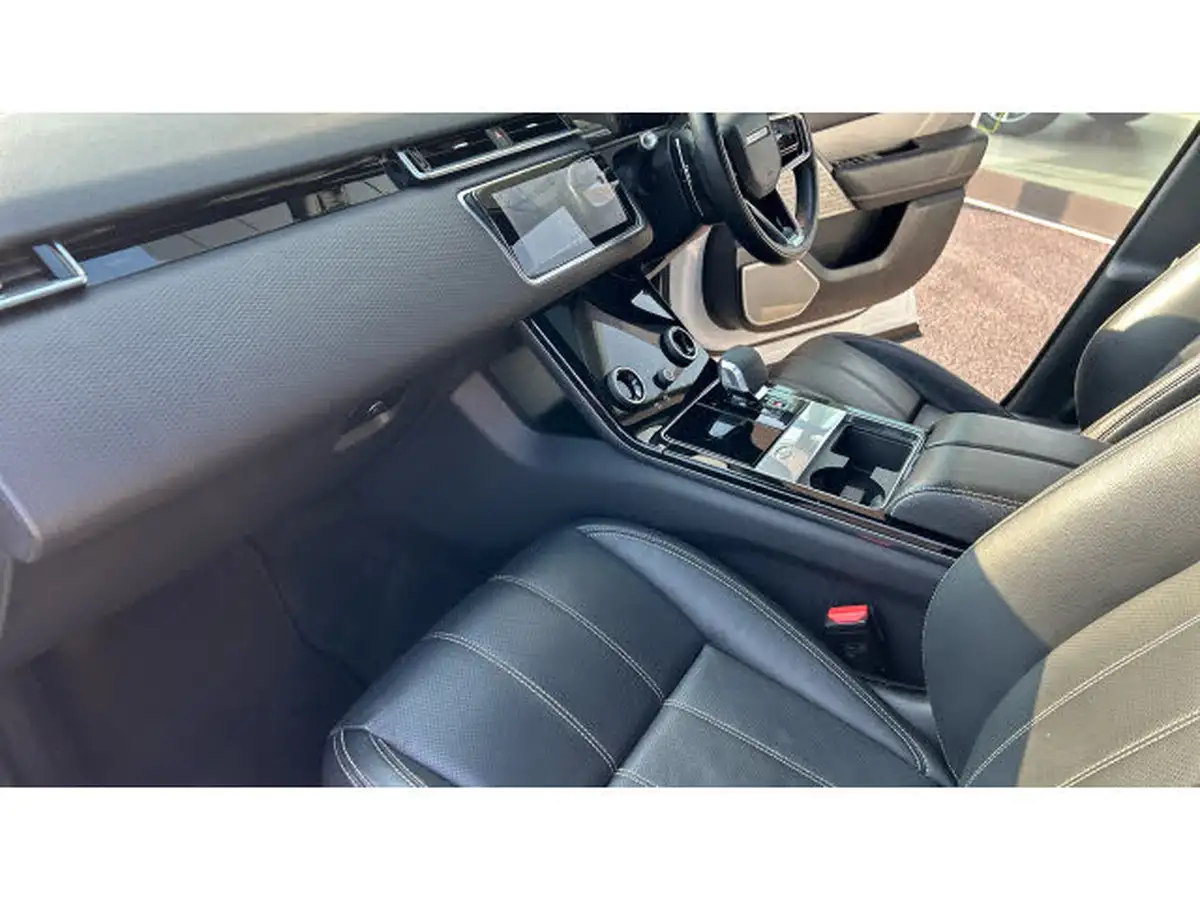 2021-land-rover-range-rover-velar-20-d200-r-dynamic-se-big-44