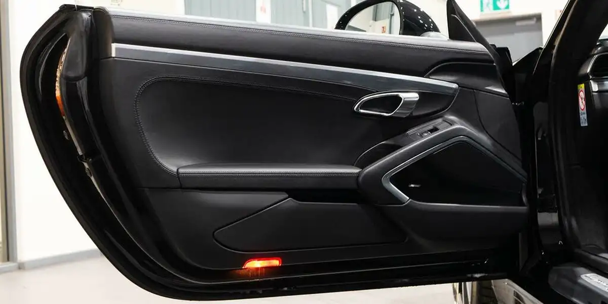 2012-porsche-911-38-carrera-4-s-400bhp-awd-coupe-pdk-big-31