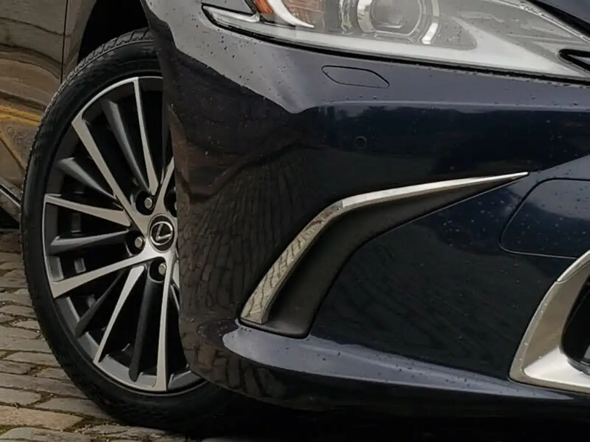 2021-lexus-es-300h-25-es-215bhp-big-8