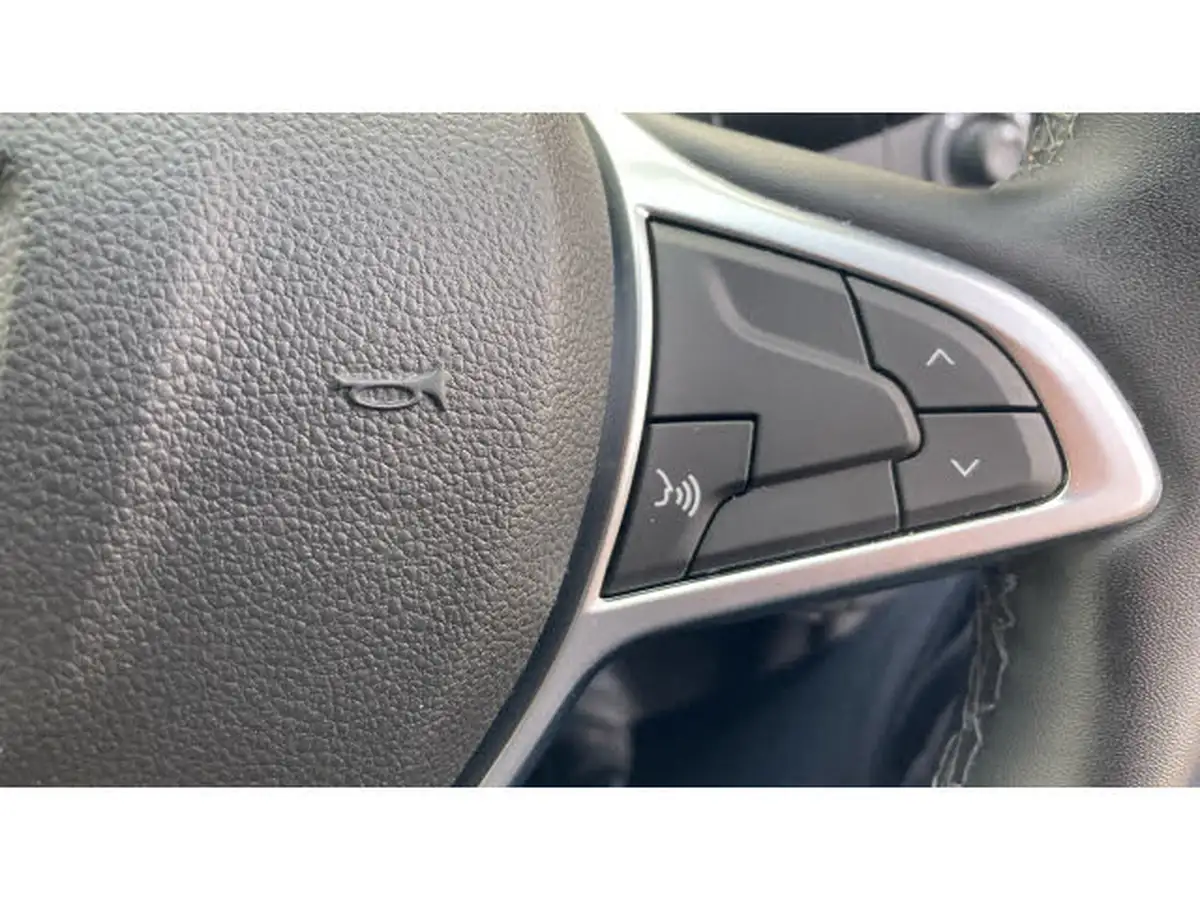 2022-dacia-duster-13-tce-extreme-se-130bhp-big-34