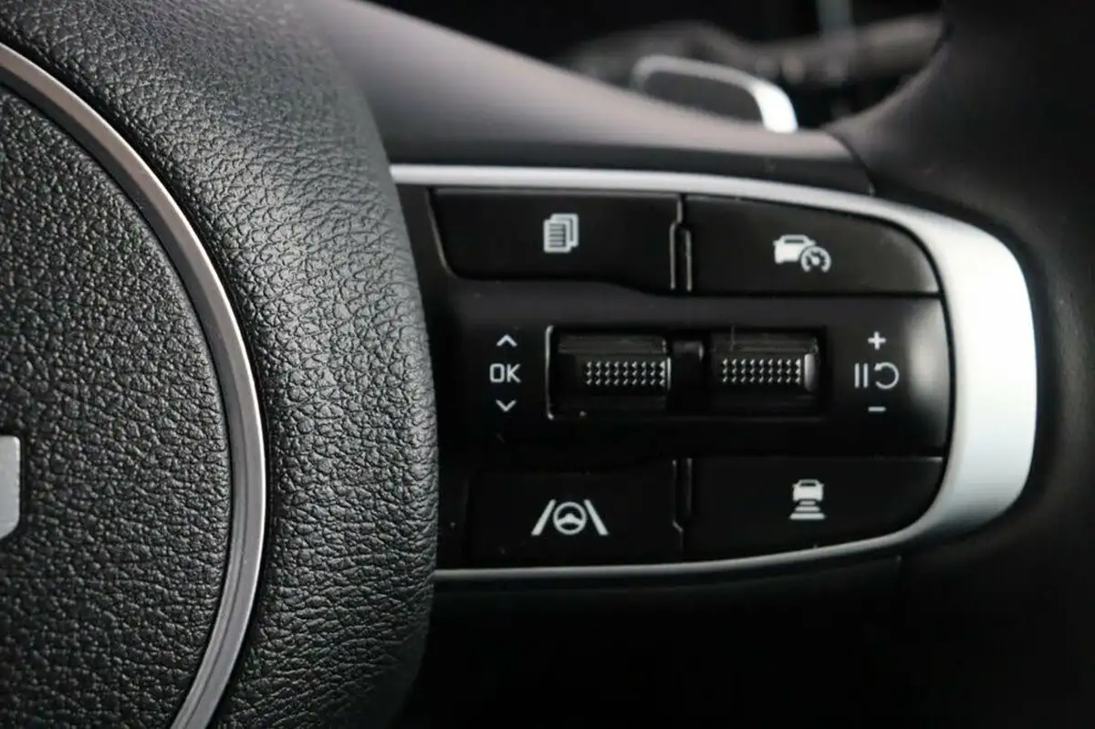 2023-kia-sportage-16-t-gdi-3-226bhp-hev-auto-big-21