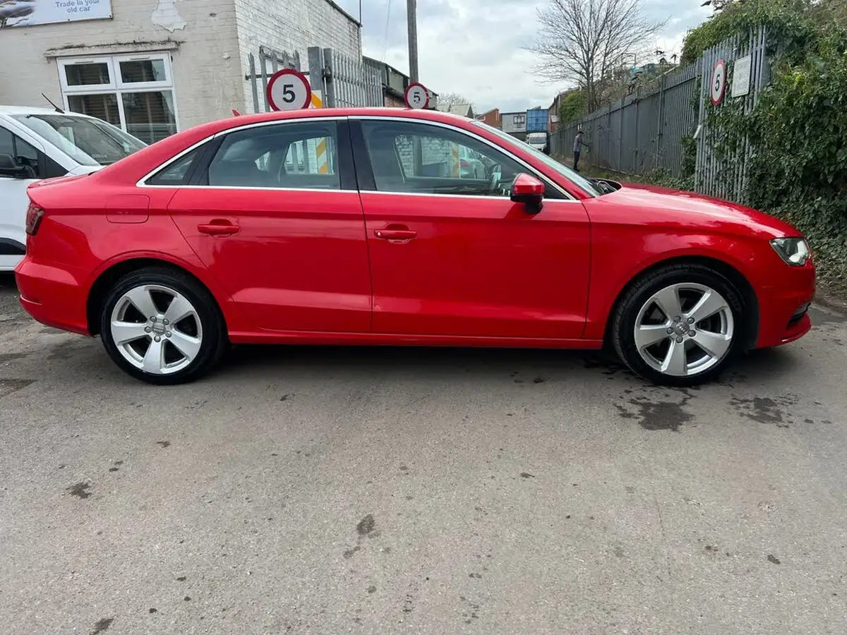 2014-audi-a3-20-tdi-sport-150ps-ss-saloon-4d-1968cc-big-13