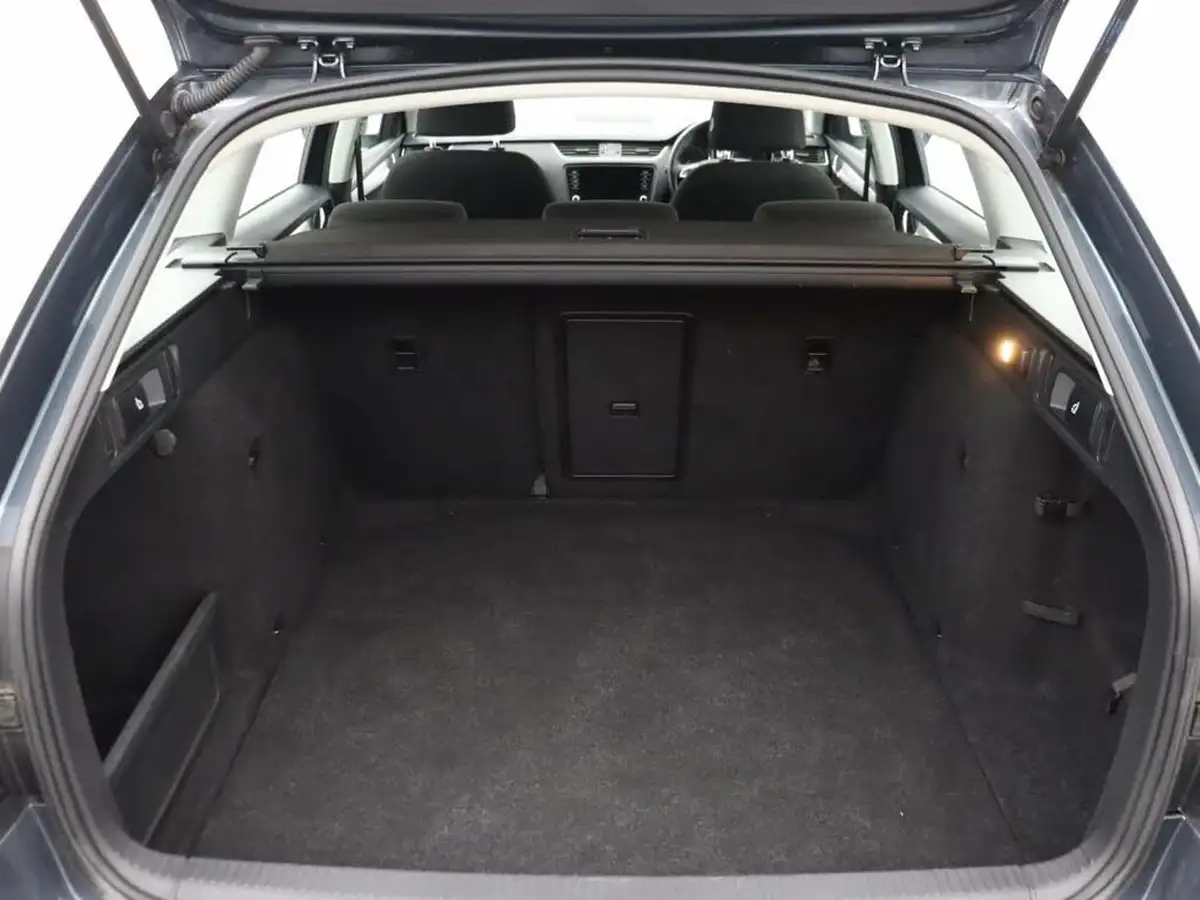 2018-skoda-octavia-10-tsi-se-estate-dsg-big-28
