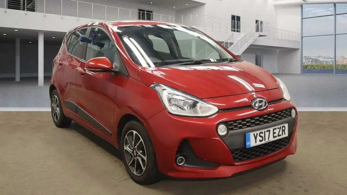 2017-hyundai-i10-12-premium-big-0