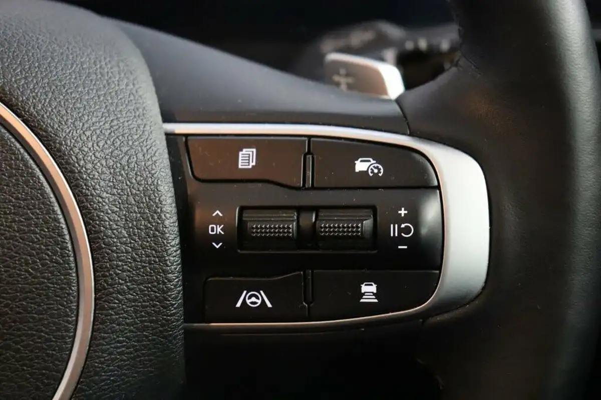 2024-kia-sportage-16-t-gdi-3-261bhp-awd-phev-auto-big-22