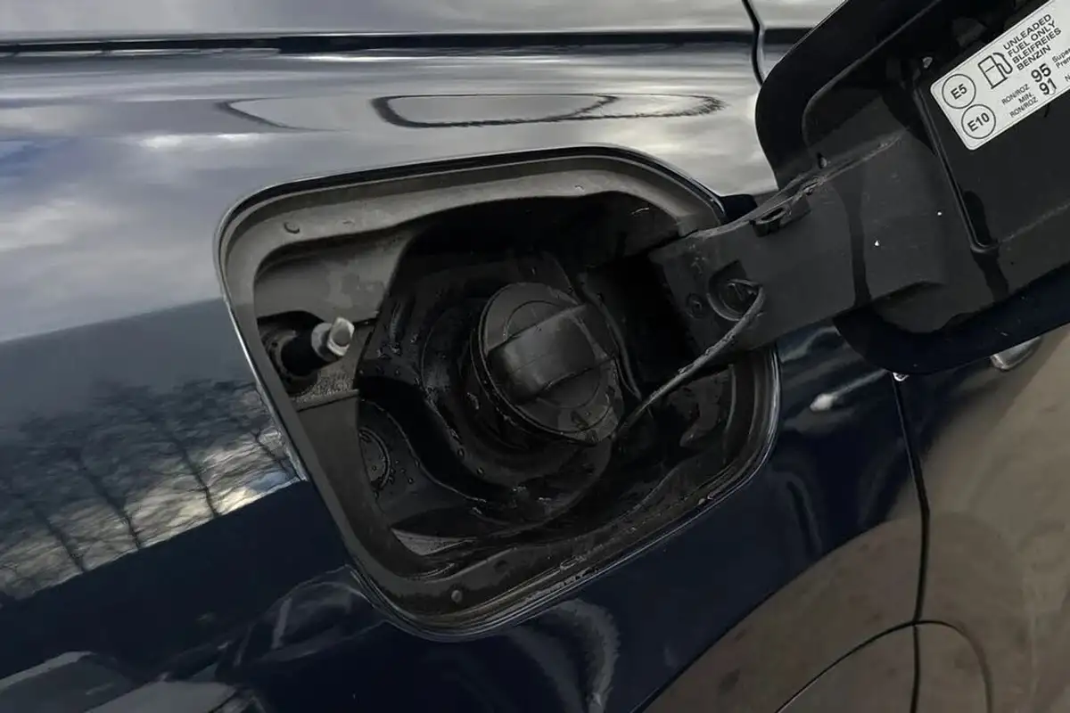 2022-audi-q8-30-55-tfsi-s-line-big-42